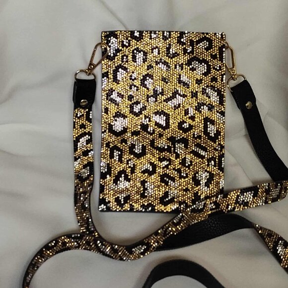 PU leather leopard print, sparkle phone case/sleeve with 50" strap - NWOT - Picture 5 of 14